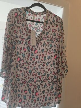 NWT- Dear Scarlett Top -  XXL